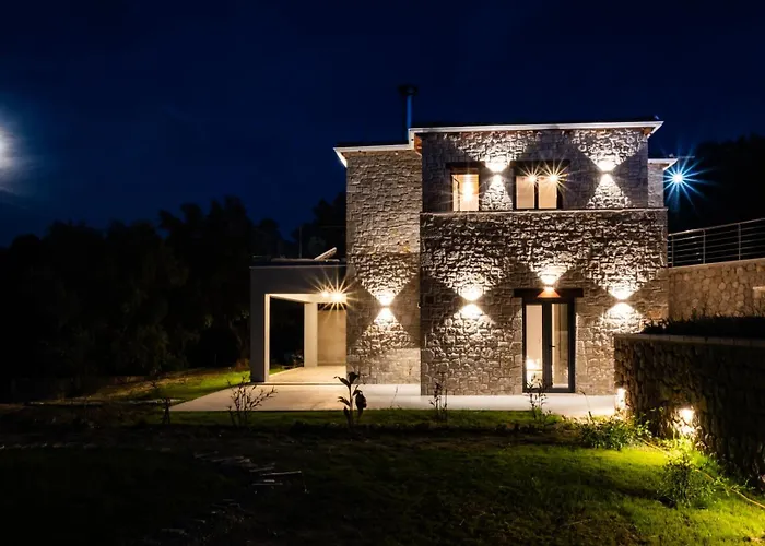 Orraon Luxury Villa - Exclusive Retreat With Panoramic Views And Infinity Pool